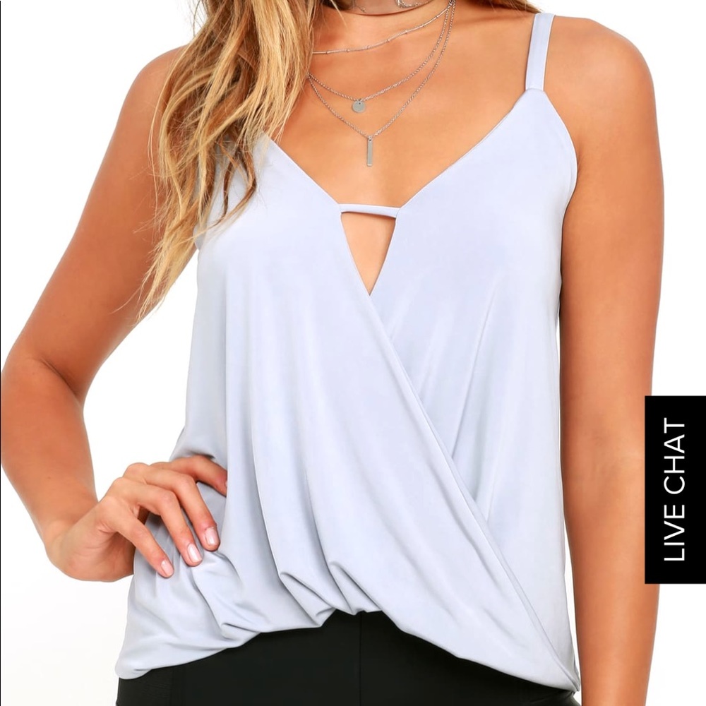 Lulu’s Loopsy Daisy Grey Top